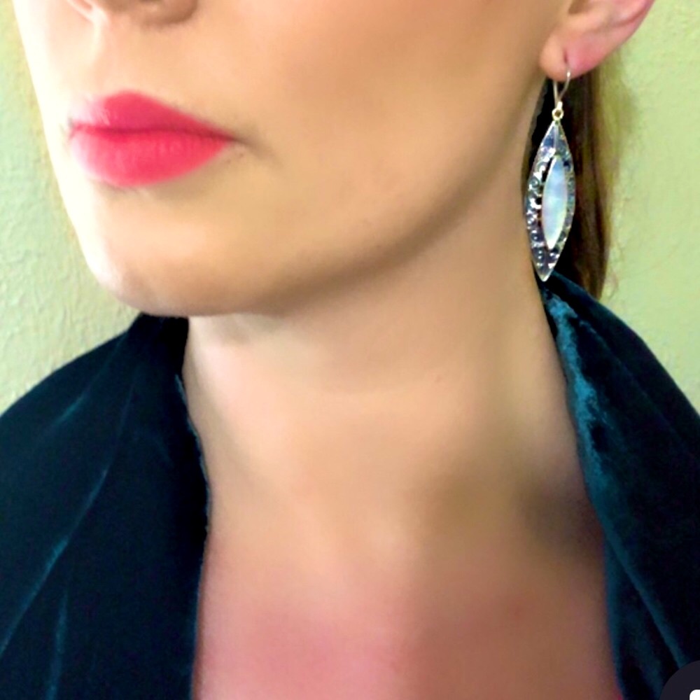 Sterling Silver Genuine Mother of Pearl Elongated Earrings Drop Dangle Earrings - Picture 2 of 5